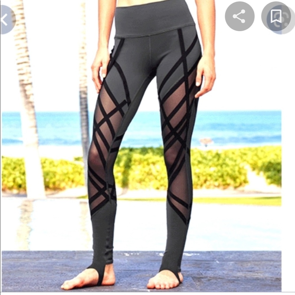 ALO Yoga Leggings